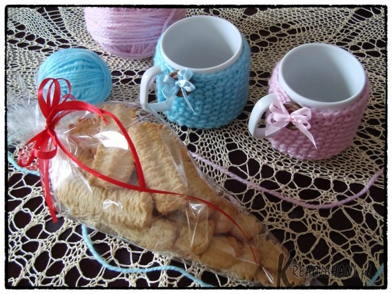 Kubki w... kubraczkach na Dzień Babci i Dziadka